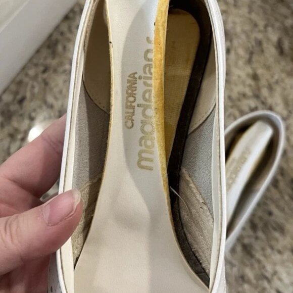 Vintage California Magdesians Women’s White Leather Cork Wedges Shoes 6M - Picture 2 of 11